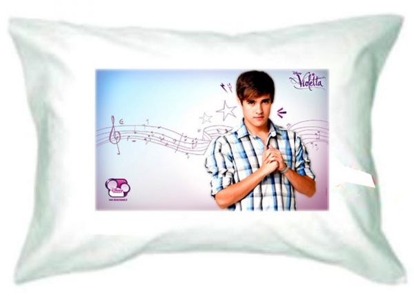 almofada personalizada Violetta